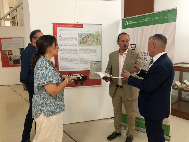 Inauguración de la exposición (JUNTA)