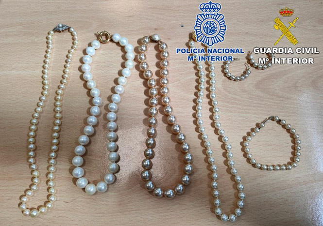 Algunas de las joyas recuperadas (POLICÍA NACIONAL)