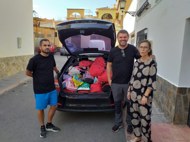 (LANJARÓN MIRA AL MUNDO) 