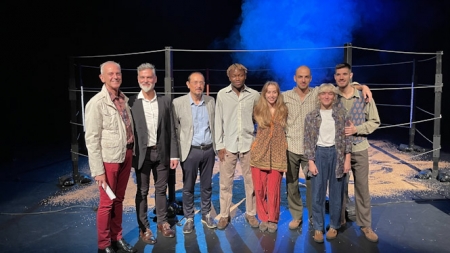 Presentación del teatro (JUNTA)