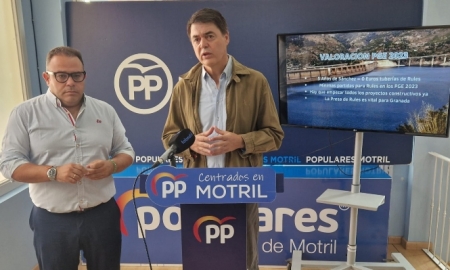El Diputado Nacional del PP, Carlos Rojas, junto al alcalde de Almuñécar (PP) El Diputado Nacional del PP, Carlos Rojas, junto al alcalde de Almuñécar (PP)