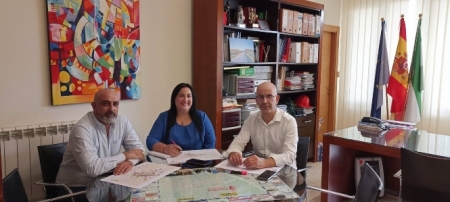 Los alcaldes de Fuente Vaqueros, Santa Fe y Chauchina, José Manuel Molino, Manuel Gil y Cristina González (AYUNTAMIENTO DE FUENTE VAQUEROS)