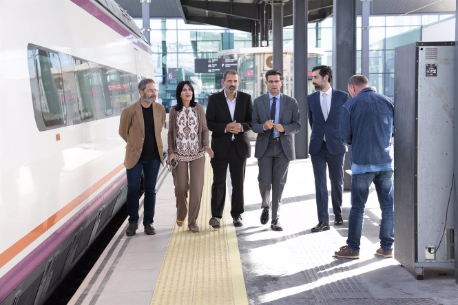 Visita de Xavier Flores a la estación de trenes de Granada (AYUNTAMIENTO)