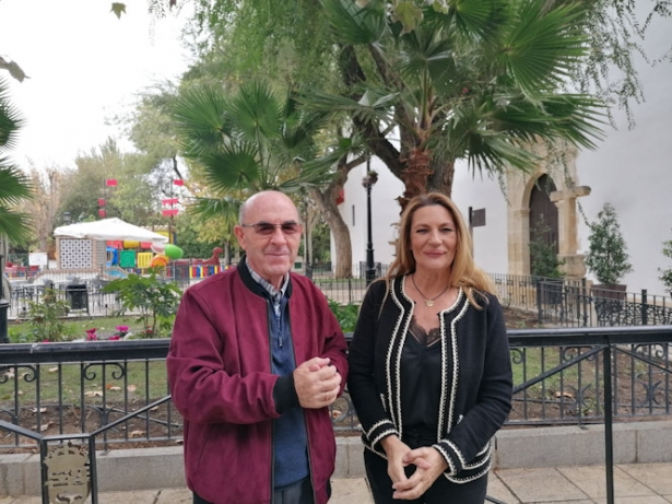 Paco Plata junto a Concha Insua (CIUDADANOS)