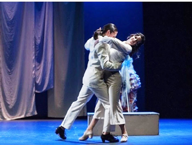 Espectáculo de Marta López Segura (AYTO. ALMUÑÉCAR)