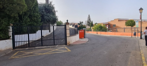 (IU HUÉTOR VEGA) (IU HUÉTOR VEGA)