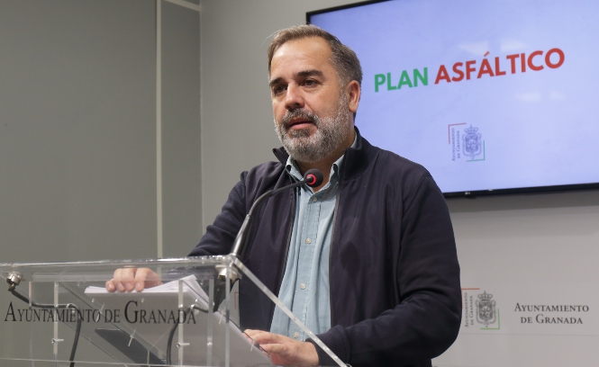 El concejal de Mantenimiento, Jacobo Calvo (AYUNTAMIENTO GRANADA)