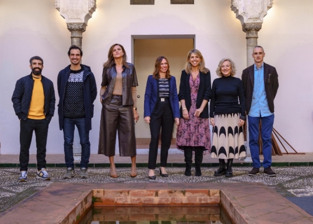 Foto de familia de la presentación (CERVEZAS ALHAMBRA)