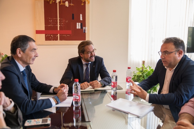 Imagen de la reunión (JUNTA DE ANDALUCÍA) 