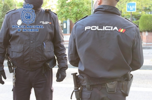 Agentes de la Policía Nacional (POLICÍA NACIONAL)