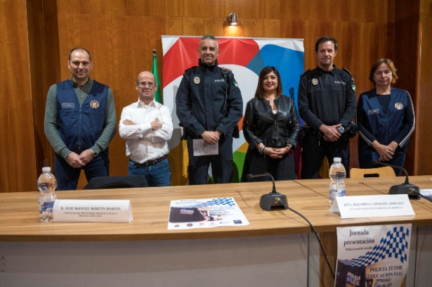 Presentación del Policía Tutor (AYTO. ARMILLA) 