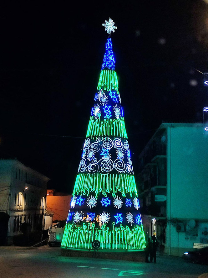 Luces de Navidad en Montefrío (AYTO. MONTEFRIO)
