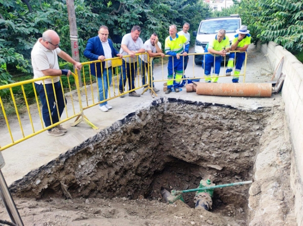 Visita al acuífero de Río Verde (AYUNTAMIENTO ALMUÑÉCAR)