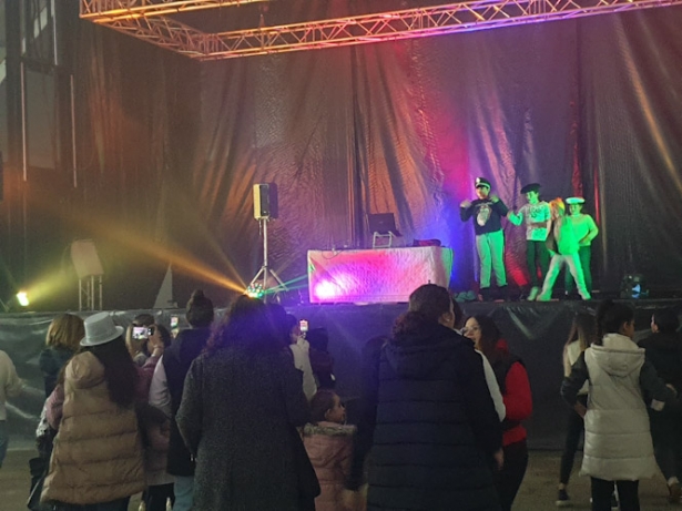 Fiesta joven organizada por el Ayuntamiento de La Zubia (AYTO. LA ZUBIA?