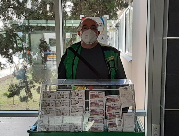 El vendedor de la ONCE Manuel Lorente (ONCE)