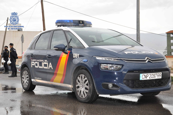 Vehículo de la policía Nacional (POLICÍA NACIONAL)