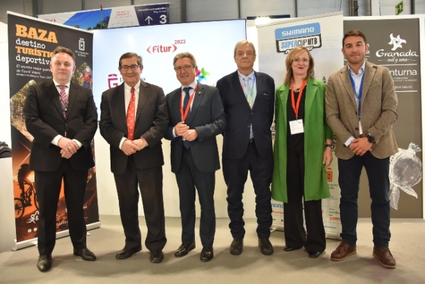 Presentación de Baza en Fitur (AYTO. BAZA)