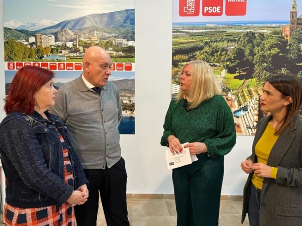 Imagen de la visita a Motril (PSOE)