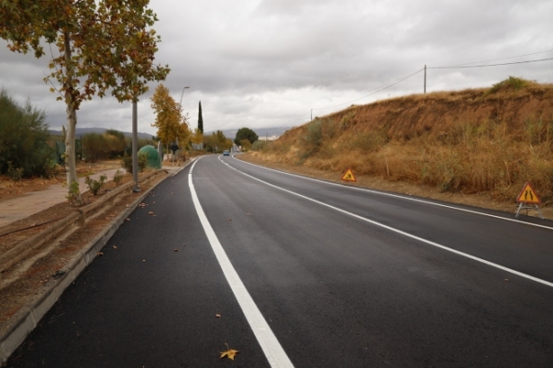 (AYUNTAMEINTO HUÉTOR TÁJAR)