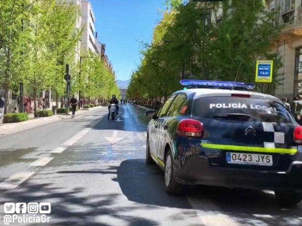 Coche de la Policía Local de Granada (POLICIA LOCAL GRANADA)