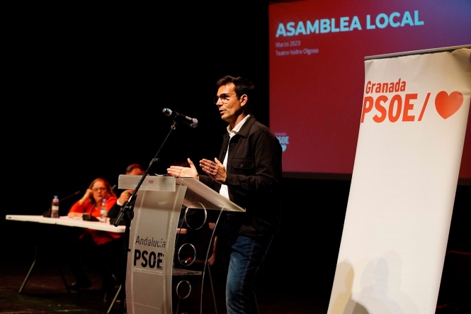 Paco Cuenca en la Asamblea del PSOE de Granada (PSOE)