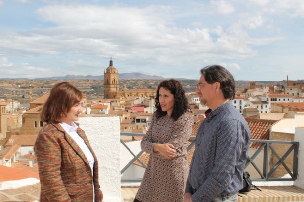 Visita a uno de los miradores (IU)