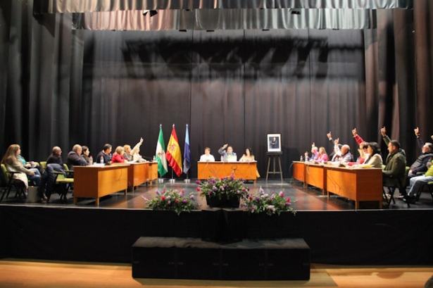 Pleno del ayuntamiento de Almuñécar (AYTO. ALMUÑÉCAR)