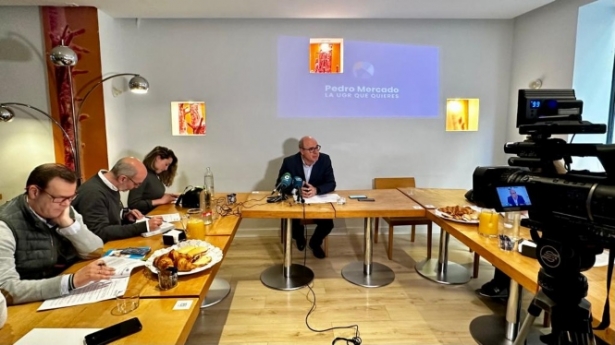 Desayuno informativo de Pedro Mercado Desayuno informativo de Pedro Mercado