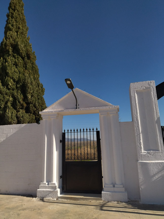 Cementerio de Fuente Vaqueros (AYTO. FUENTE VAQUEROS)