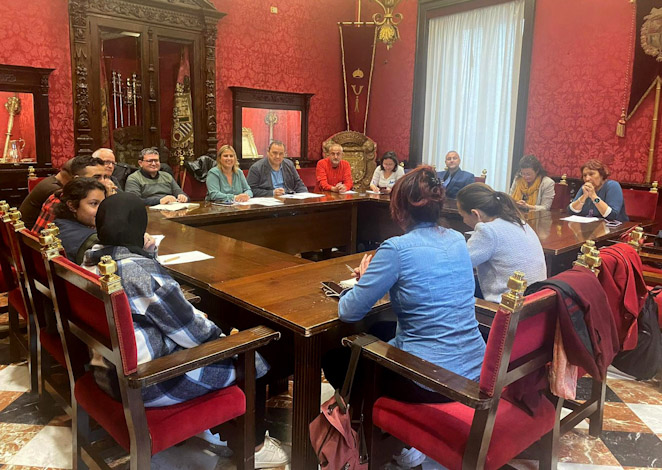 Mesa de diálogo intercultural (AYTO. GRANADA)