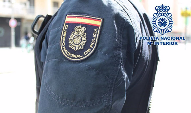 Imagen de un agente de la Policía Nacional (POLICÍA NACIONAL)