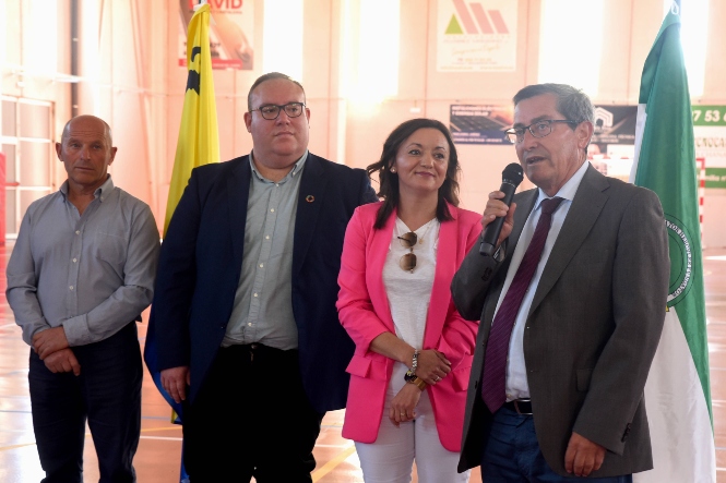 Visita a Cuevas del Campo (G. ACUÑA / DIPGRA)