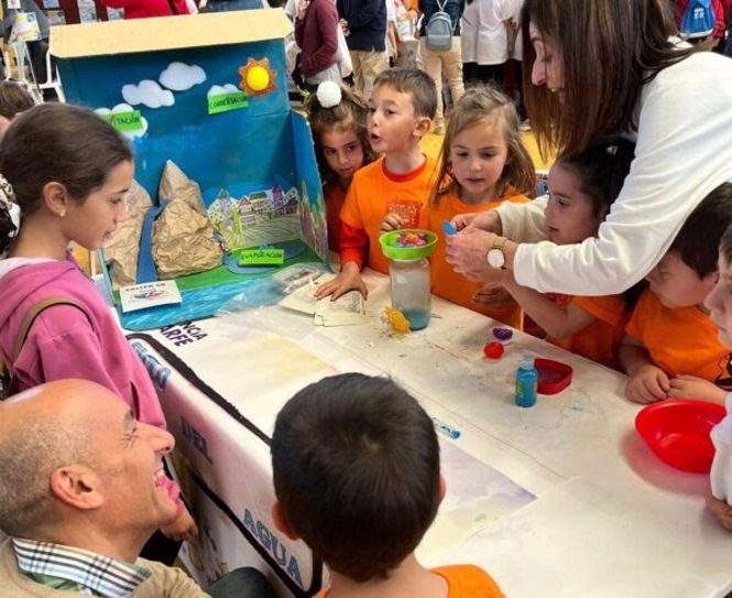 Feria CienciAtarfe (FUNDACIÓN DESCUBRE) 