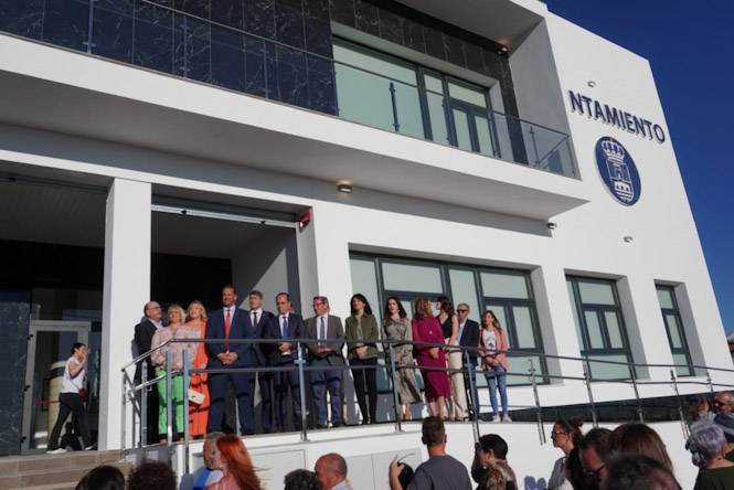 Inauguración del nuevo ayuntamiento (DIPGRA)