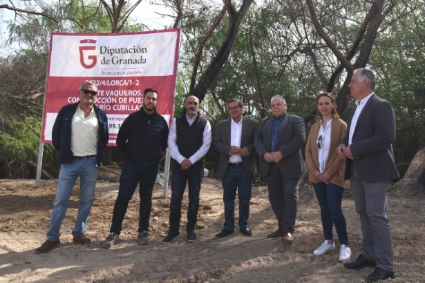 Visita al lugar donde irá el puente (G. ACUÑA / DIPGRA) 