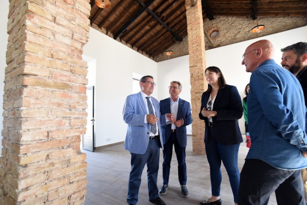 Visita al Multi servicio de Baúl (R. MARTÍNEZ/ DIPGRA)