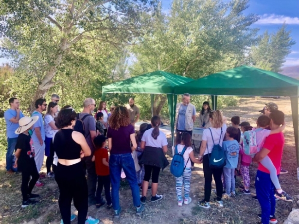 taller de anillamiento científico de aves celebrado  en Huétor Tájar (AYTO. HUÉTOR TÁJAR)