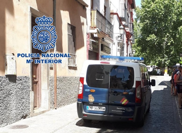 Furgón de la Policía Nacional (POLICÍA NACIONAL)