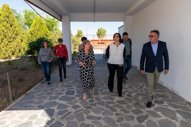 Visita a la Escuela Oficial de Idiomas (JUNTA) Visita a la Escuela Oficial de Idiomas (JUNTA)