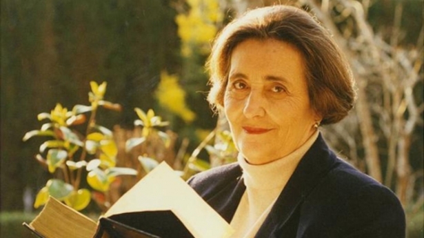 La escritora granadina, Mariluz Escribano (DIPGRA)