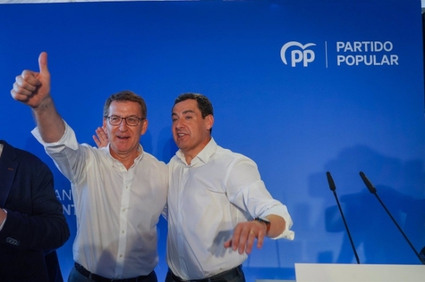 El presidente del PP, Alberto Núñez Feijóo y el presidente del PP-A, Juanma Moreno, en imagen de archivo (EDUARDO BRIONES - EUROPA PRESS) El presidente del PP, Alberto Núñez Feijóo y el presidente del PP-A, Juanma Moreno, en imagen de archivo (EDUARDO BRIONES - EUROPA PRESS)