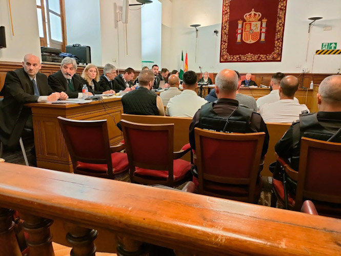 Primera sesión del juicio con jurado popular contra siete acusados de la muerte a tiros de dos jóvenes en La Zubia y su posterior encubrimiento, en imagen de archivo (EUROPA PRESS)