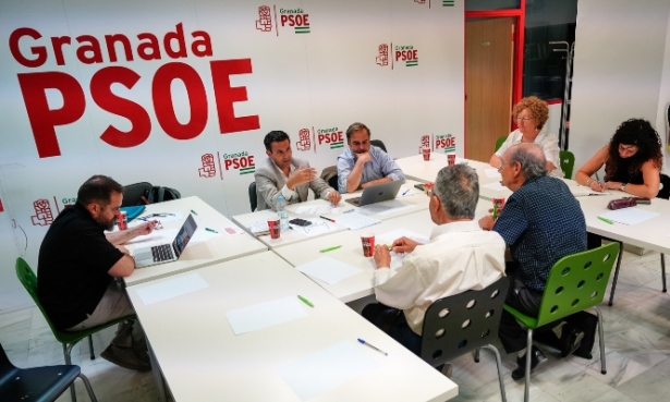 Reunión con la mesa por el clima (PSOE) Reunión con la mesa por el clima (PSOE)