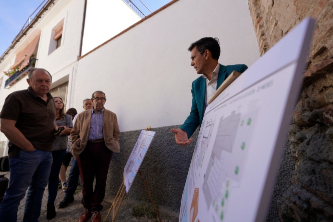 Imagen de la visita a la Iglesia de San Luis (PSOE)