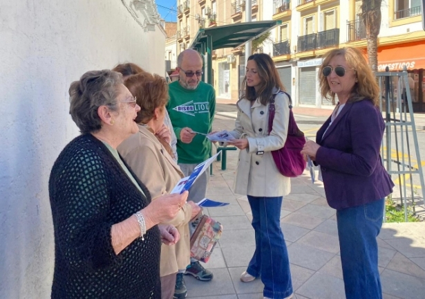Cristina Guzmán informa de su programa electoral (PP) Cristina Guzmán informa de su programa electoral (PP)
