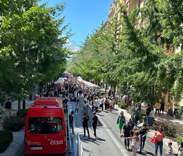 (día sin coche en Gran Vía (AYUNTAMIENTO DE GRANADA) (día sin coche en Gran Vía (AYUNTAMIENTO DE GRANADA)