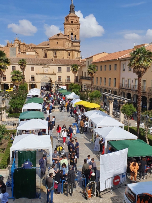 (AYUNTAMIENTO GUADIX) (AYUNTAMIENTO GUADIX)