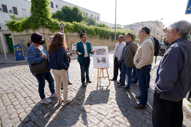 Imagen de la visita al Distrito Beiro (PSOE) 