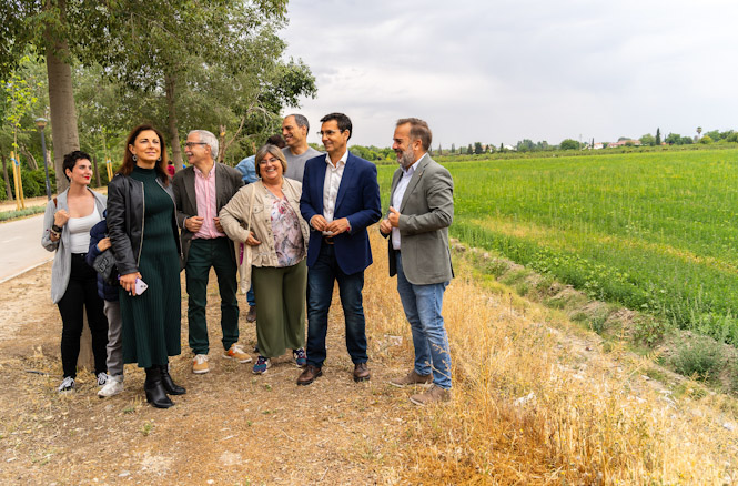 Imagen de la visita a la vega (PSOE)