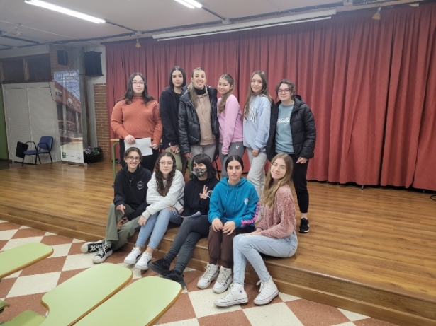 Alunas del IES Generalife (IES GENERALIFE) Alunas del IES Generalife (IES GENERALIFE)